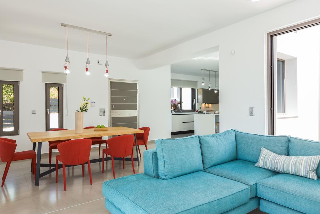 Eolia Iconic Villa, Walking Distance To The Beach, By Thinkvilla Pánormos Esterno foto