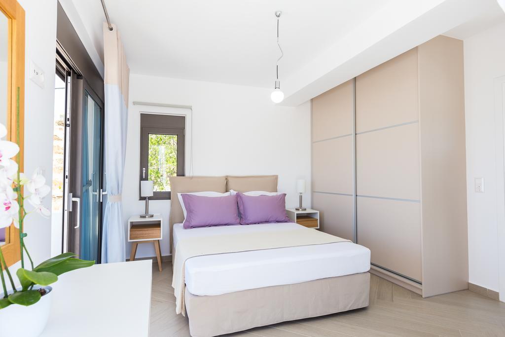 Eolia Iconic Villa, Walking Distance To The Beach, By Thinkvilla Pánormos Esterno foto